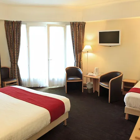 Lafayette Hotel 3*